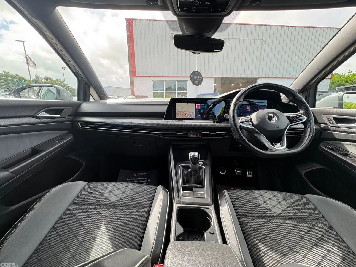 Volkswagen Golf Hatchback, Diesel, 2022, Grey