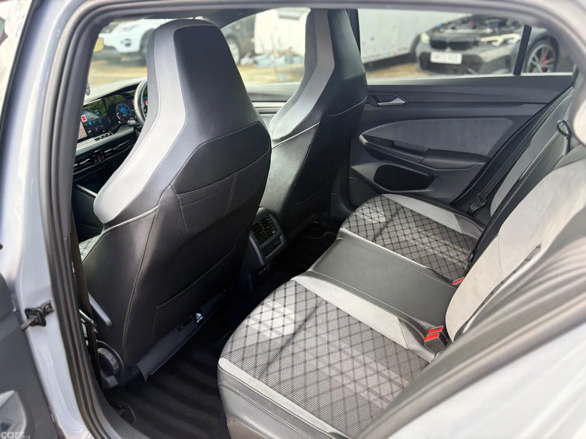 Volkswagen Golf Hatchback, Diesel, 2022, Grey
