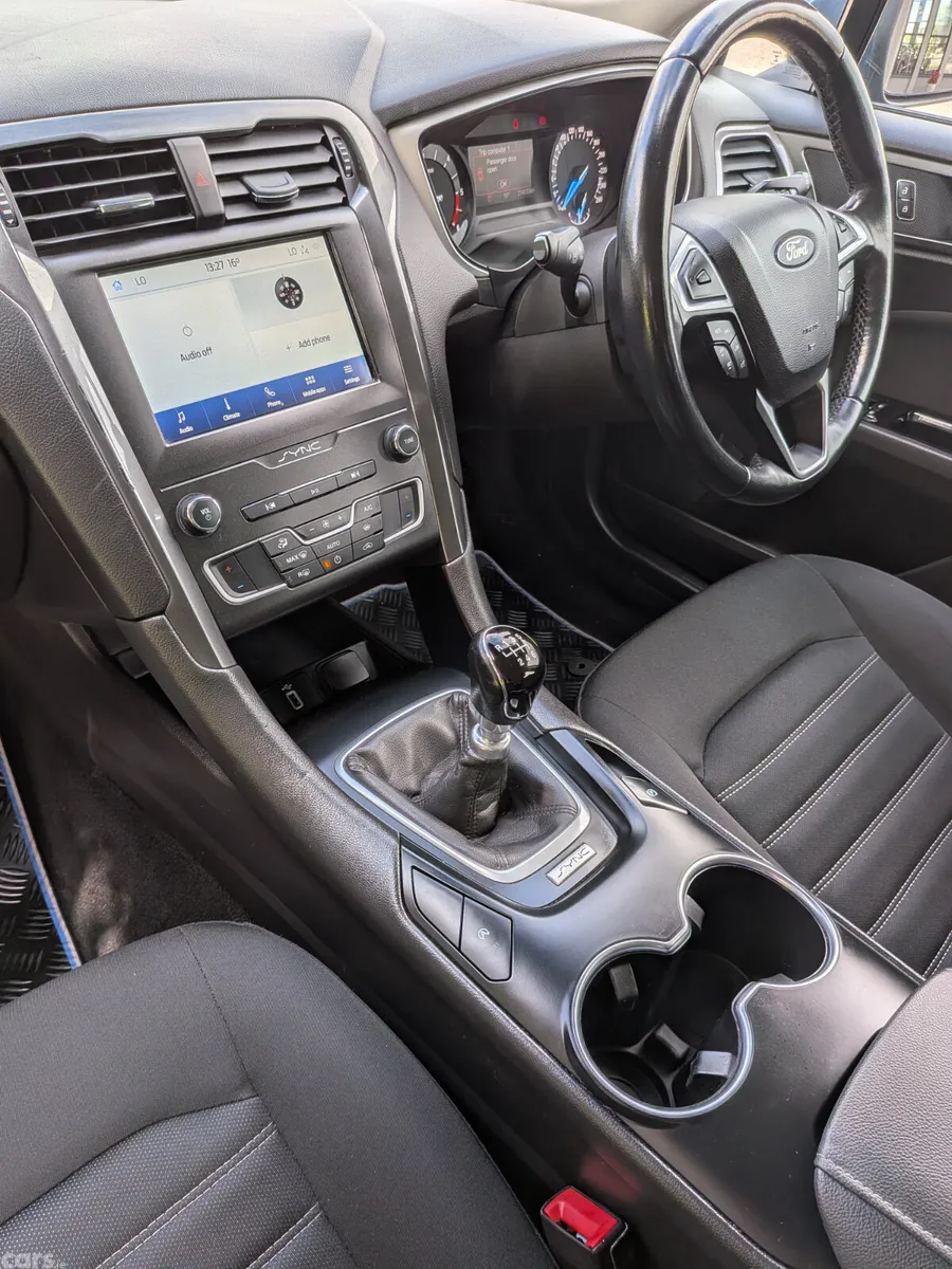 Ford Mondeo Estate/Jeep, Diesel, 2020, Blue