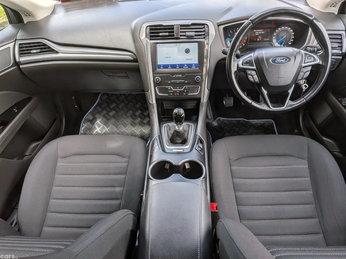 Ford Mondeo Estate/Jeep, Diesel, 2020, Blue