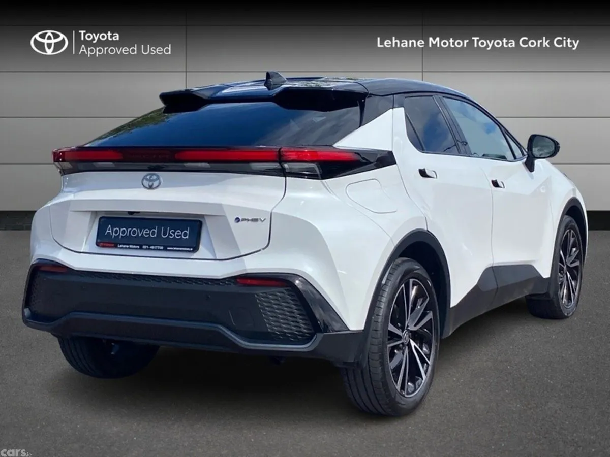 Toyota C-HR Hatchback, Petrol Plug-in Hybrid, 2024, White