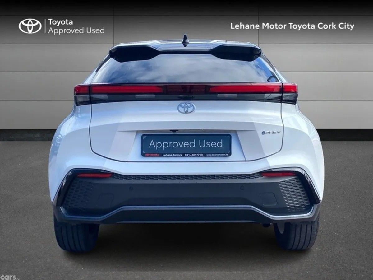 Toyota C-HR Hatchback, Petrol Plug-in Hybrid, 2024, White