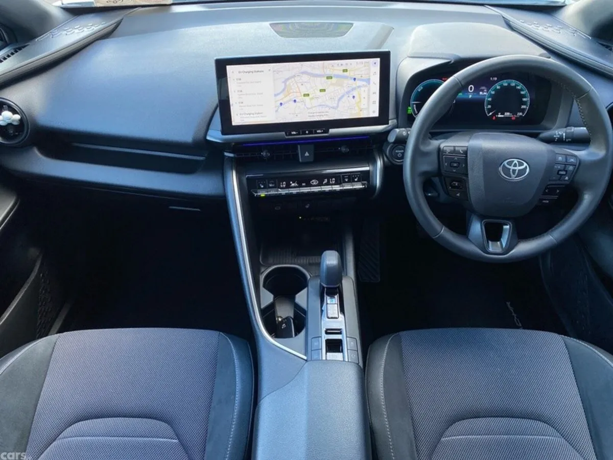 Toyota C-HR Hatchback, Petrol Plug-in Hybrid, 2024, White