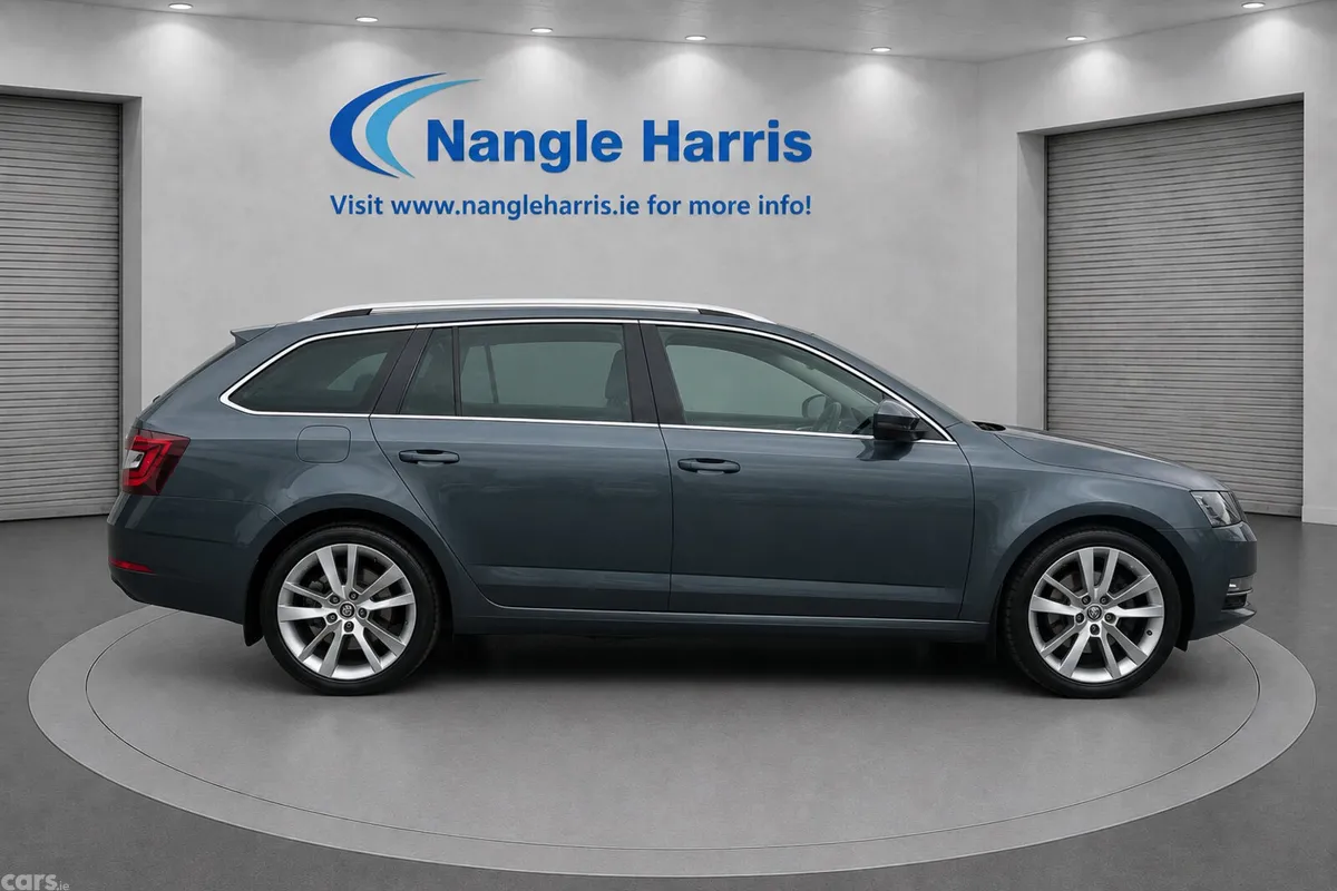 Skoda Octavia Estate, Diesel, 2019, Grey