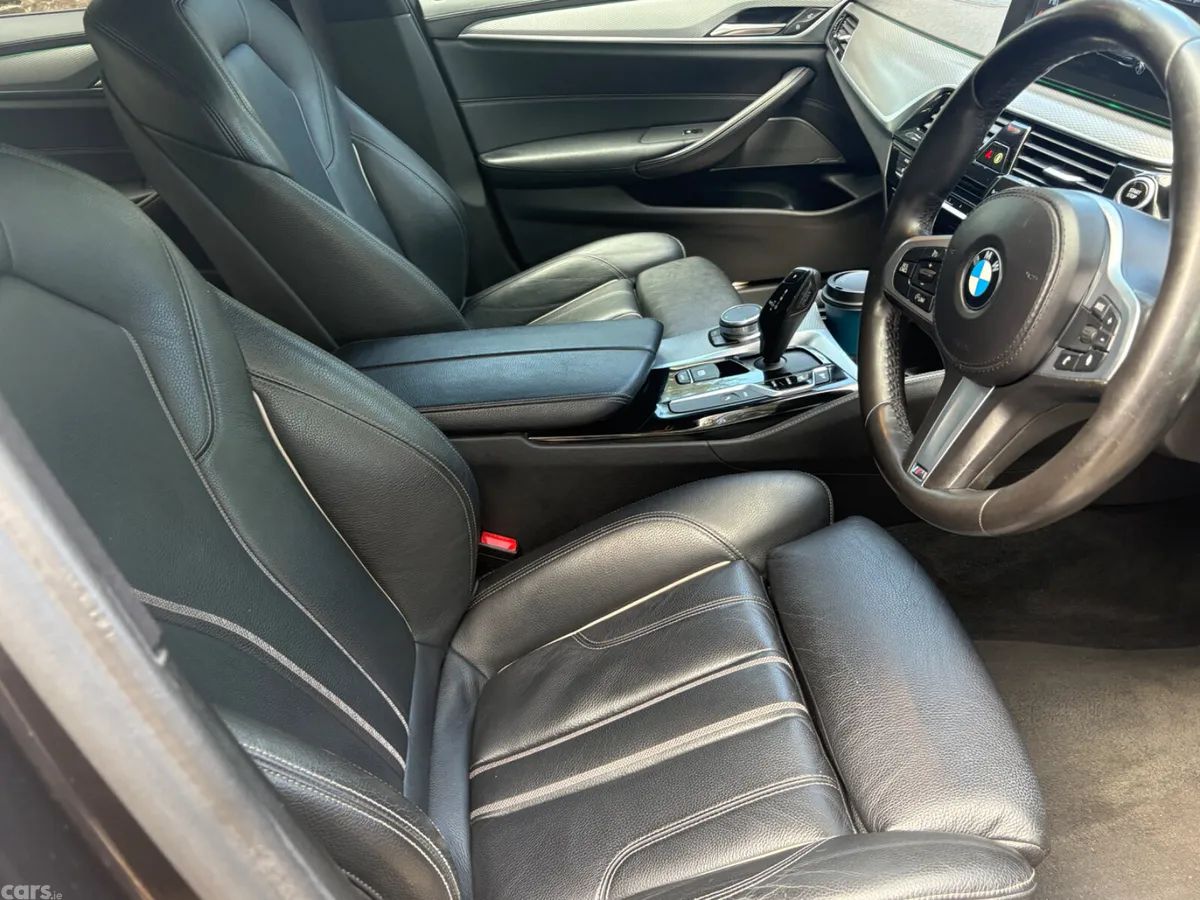 BMW 5-Series Saloon, Petrol Plug-in Hybrid, 2018, Grey