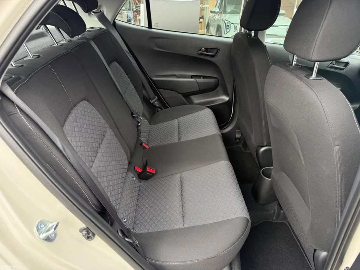 Kia Picanto MPV, Petrol, 2026, Yellow