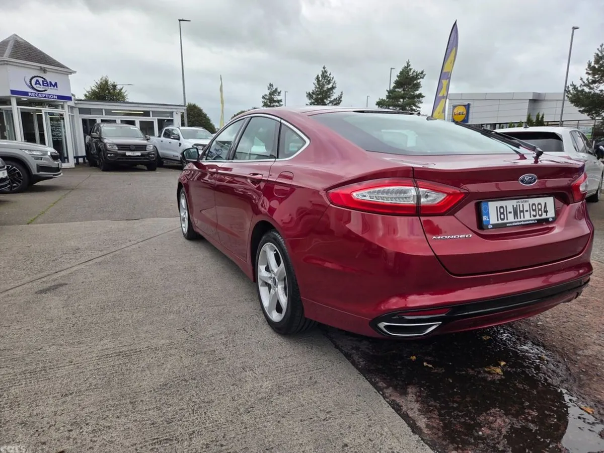 Ford Mondeo Hatchback, Diesel, 2018, Red