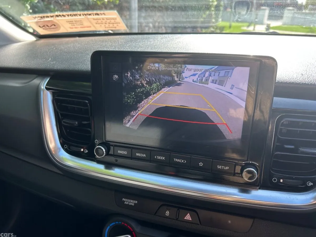 Kia Stonic Hatchback, Petrol, 2023, Red
