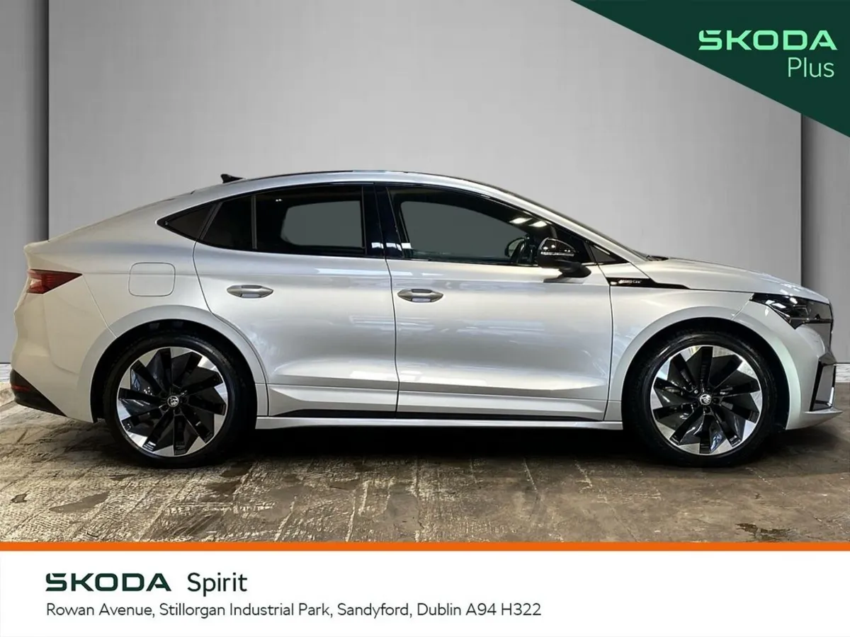 Skoda Enyaq Hatchback, Electric, 2023, Silver