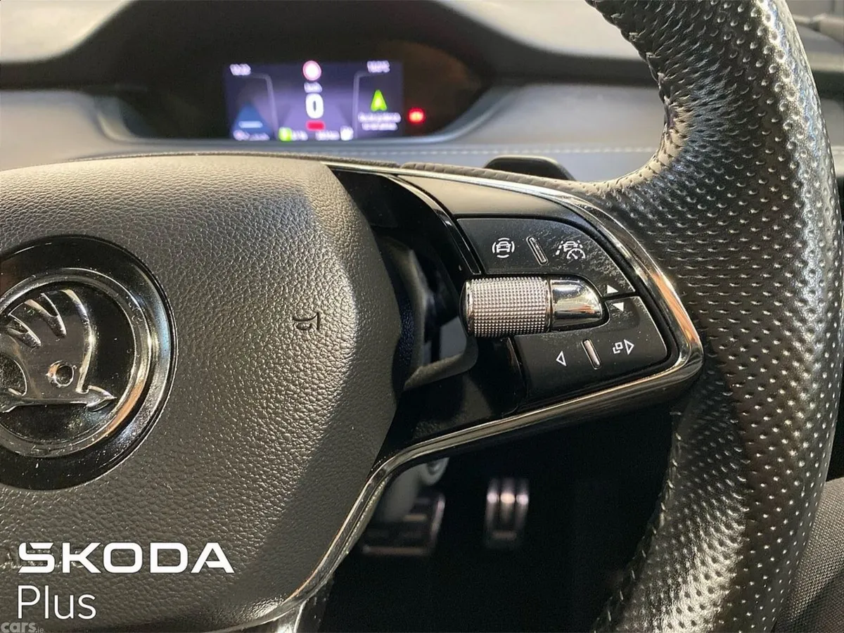 Skoda Enyaq Hatchback, Electric, 2023, Silver