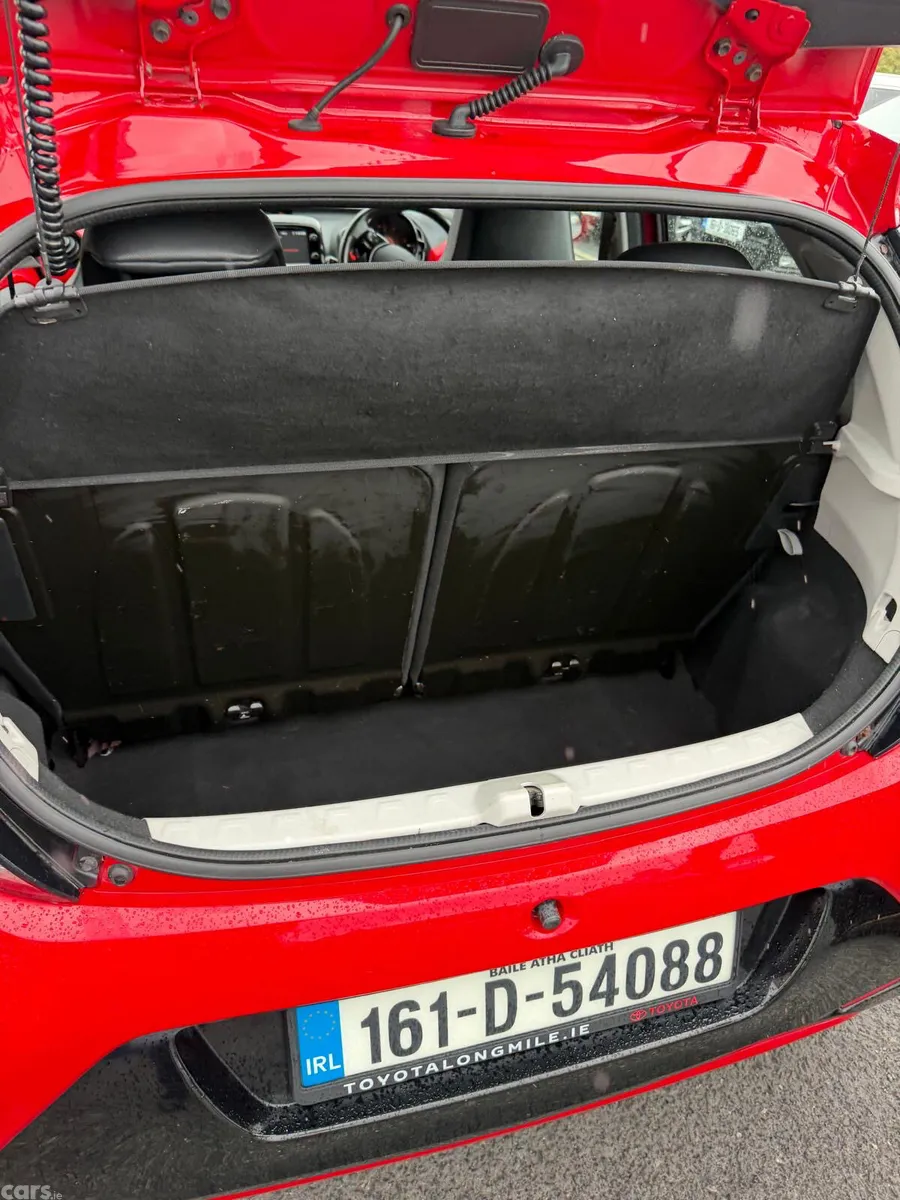 Toyota Aygo Hatchback, Petrol, 2016, Red
