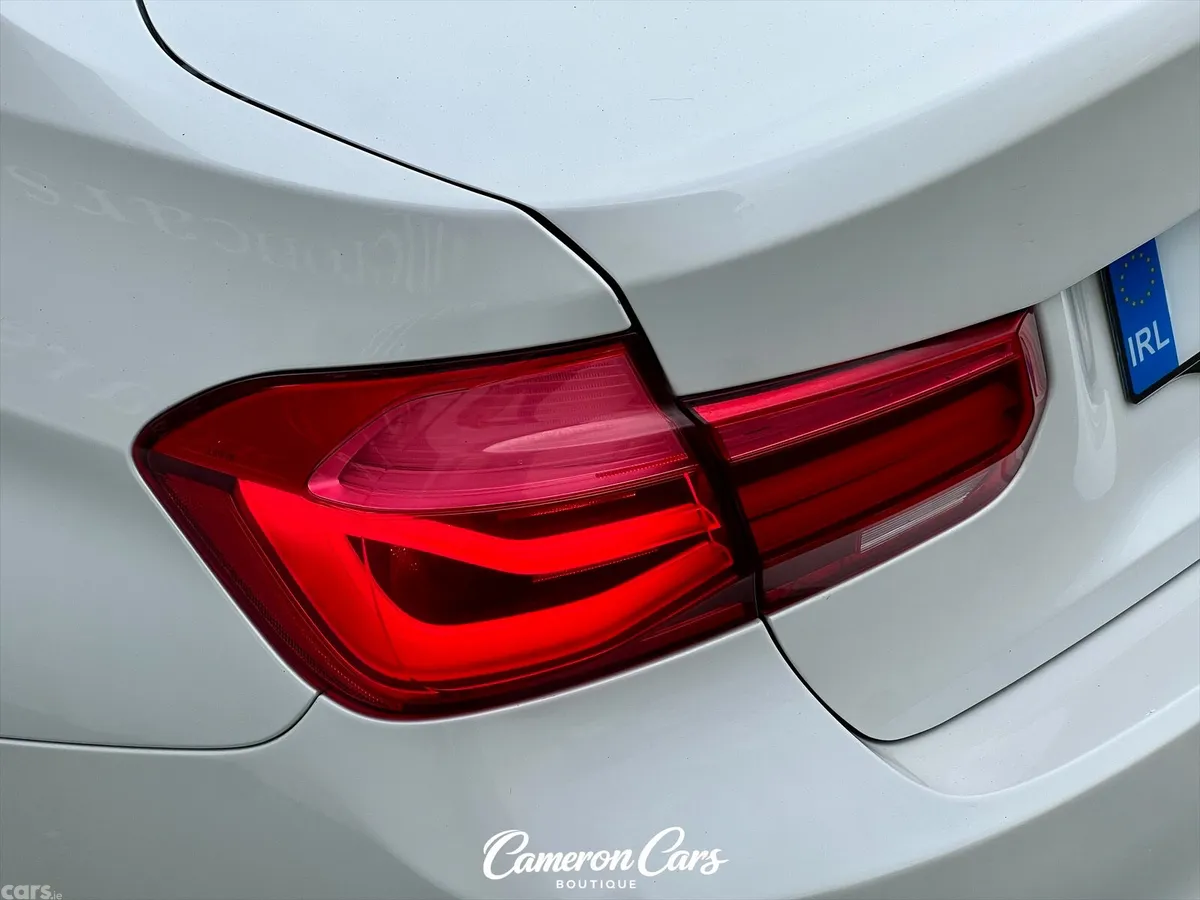 BMW 3-Series Saloon, Petrol Plug-in Hybrid, 2016, White