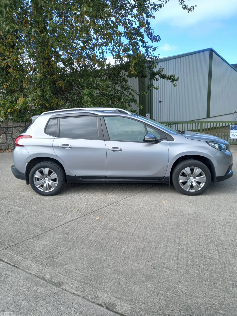 Peugeot 2008 Estate, Petrol, 2019, Grey