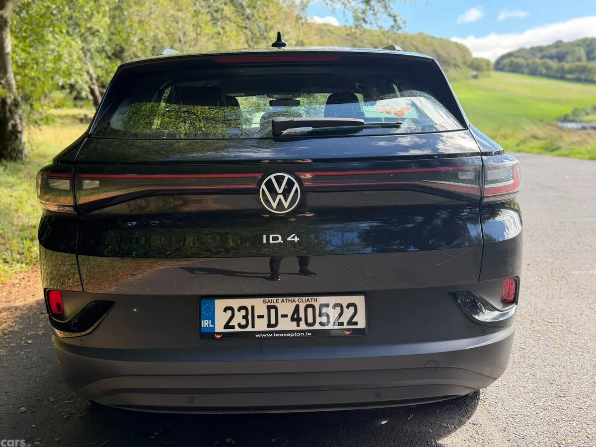 Volkswagen ID.4 Estate, Electric, 2023, Black