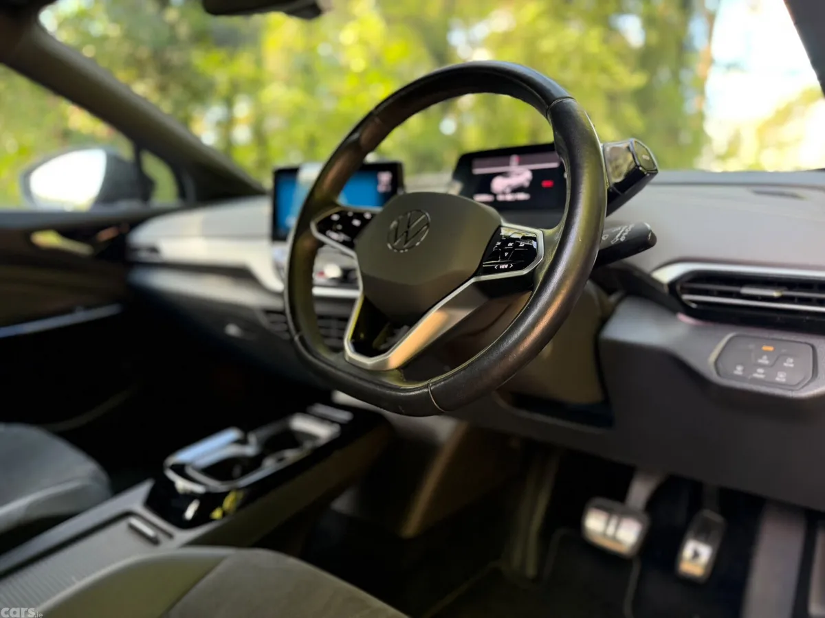 Volkswagen ID.4 Estate, Electric, 2023, Black