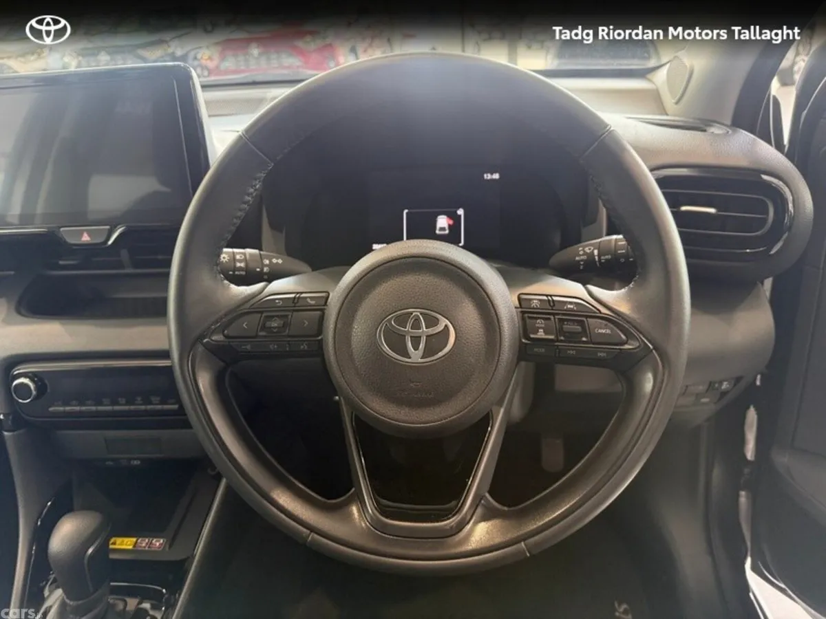 Toyota Yaris Hatchback, Petrol Hybrid, 2024, Grey