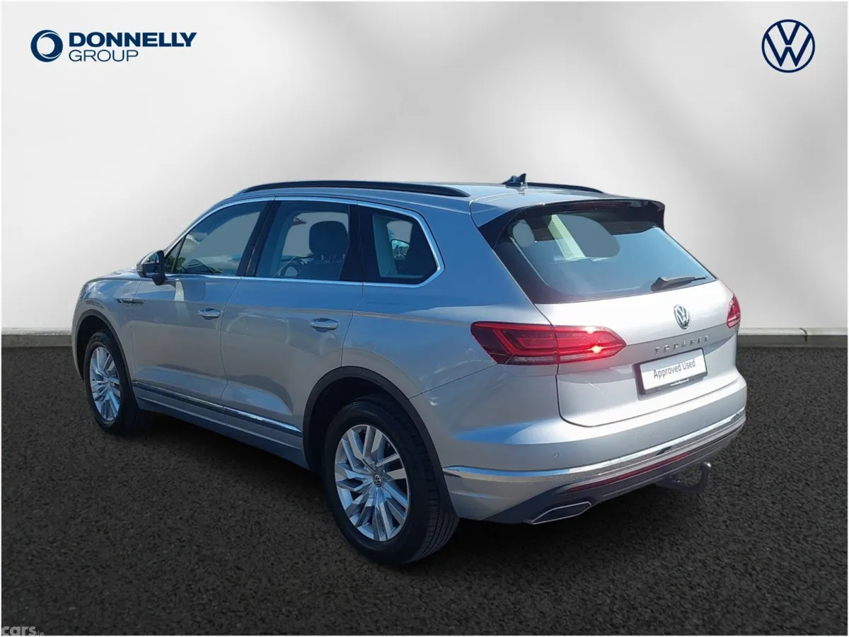 Volkswagen Touareg SUV, Diesel, 2019, Silver