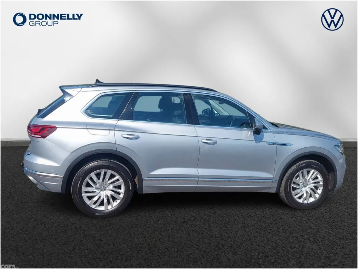 Volkswagen Touareg SUV, Diesel, 2019, Silver