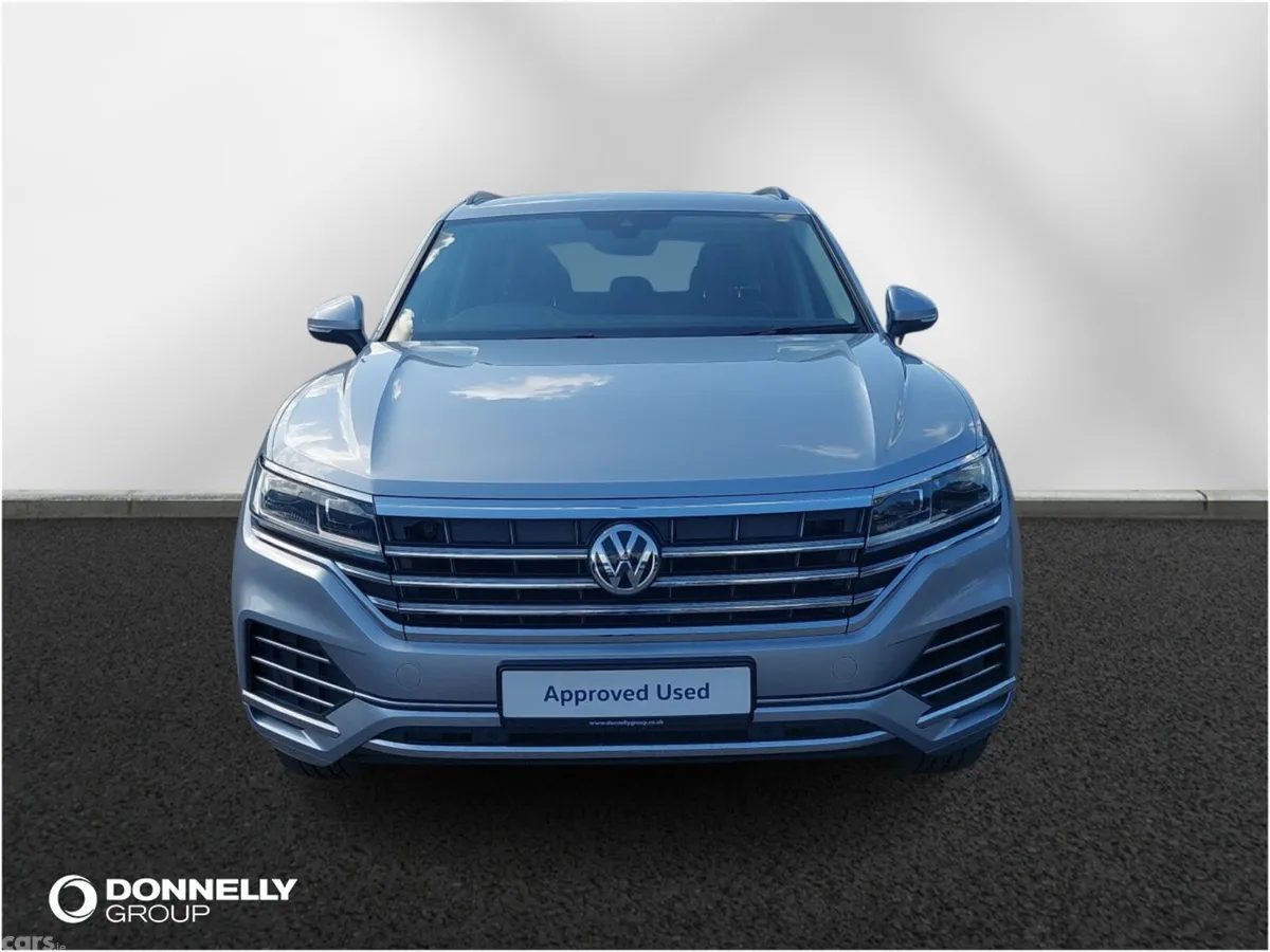 Volkswagen Touareg SUV, Diesel, 2019, Silver