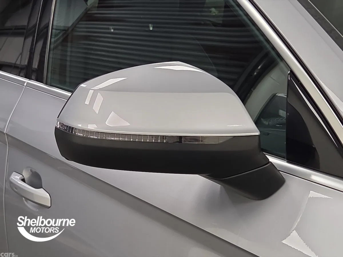 Audi Q5 SUV, Diesel, 2023, Silver