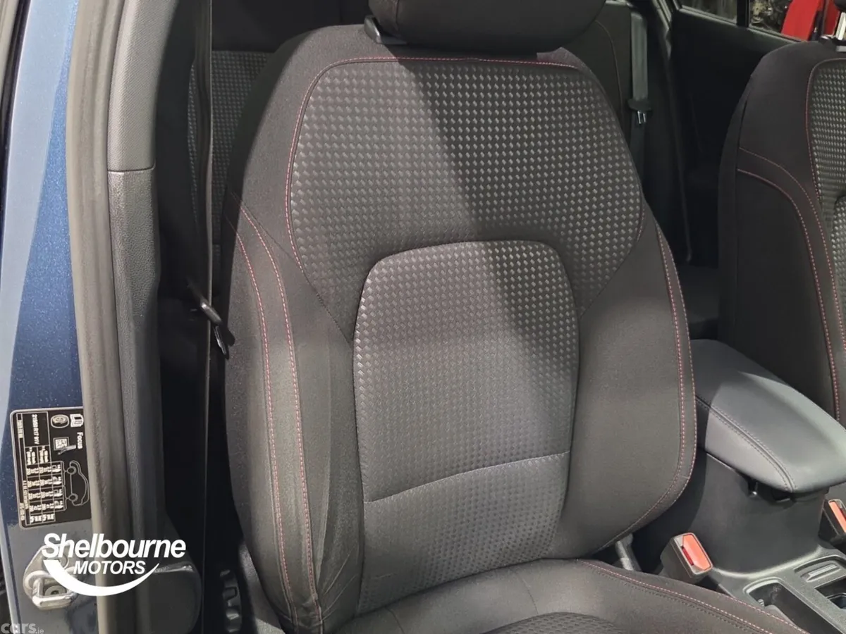 Ford Focus Estate, Petrol, 2023, Blue