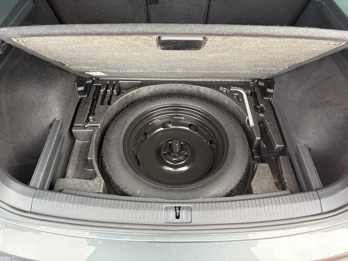 Volkswagen Tiguan SUV, Diesel, 2017, Grey