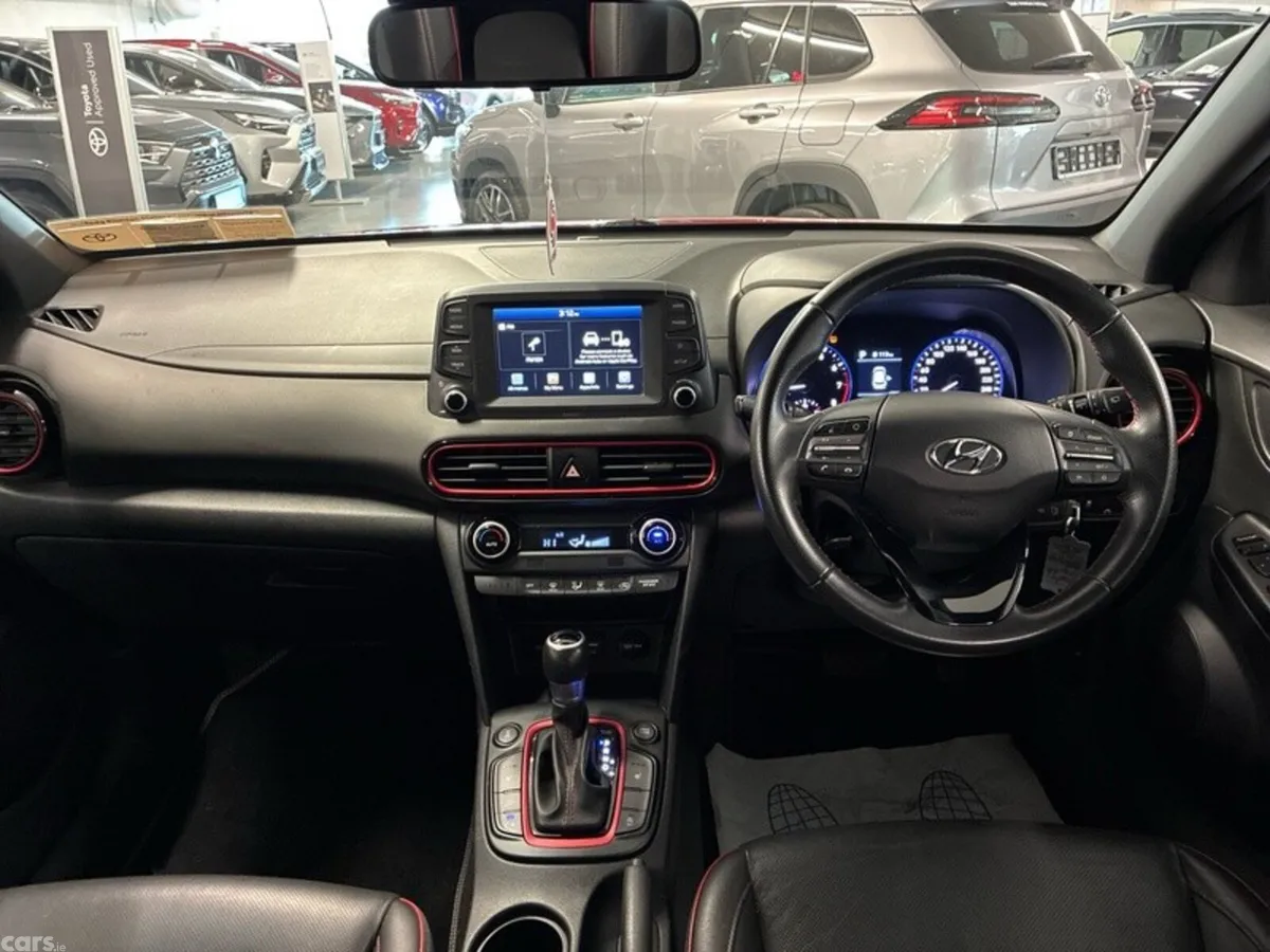 Hyundai KONA MPV, Petrol, 2019, Red