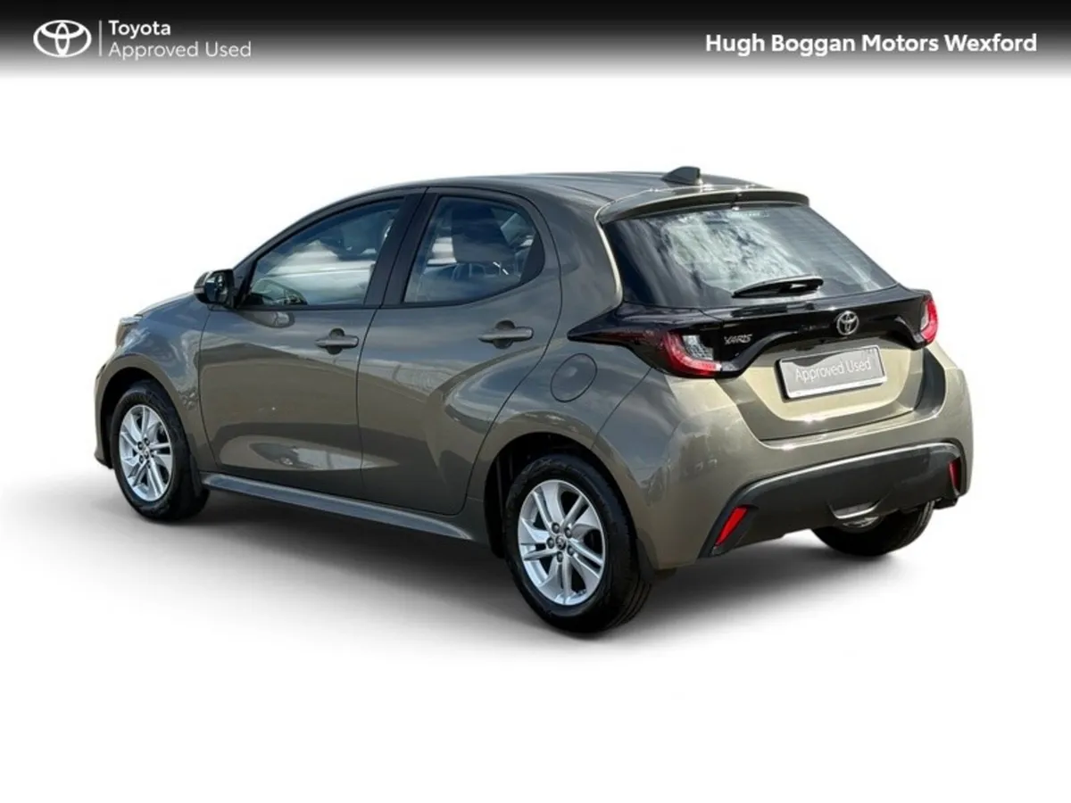 Toyota Yaris Hatchback, Petrol, 2025, Bronze