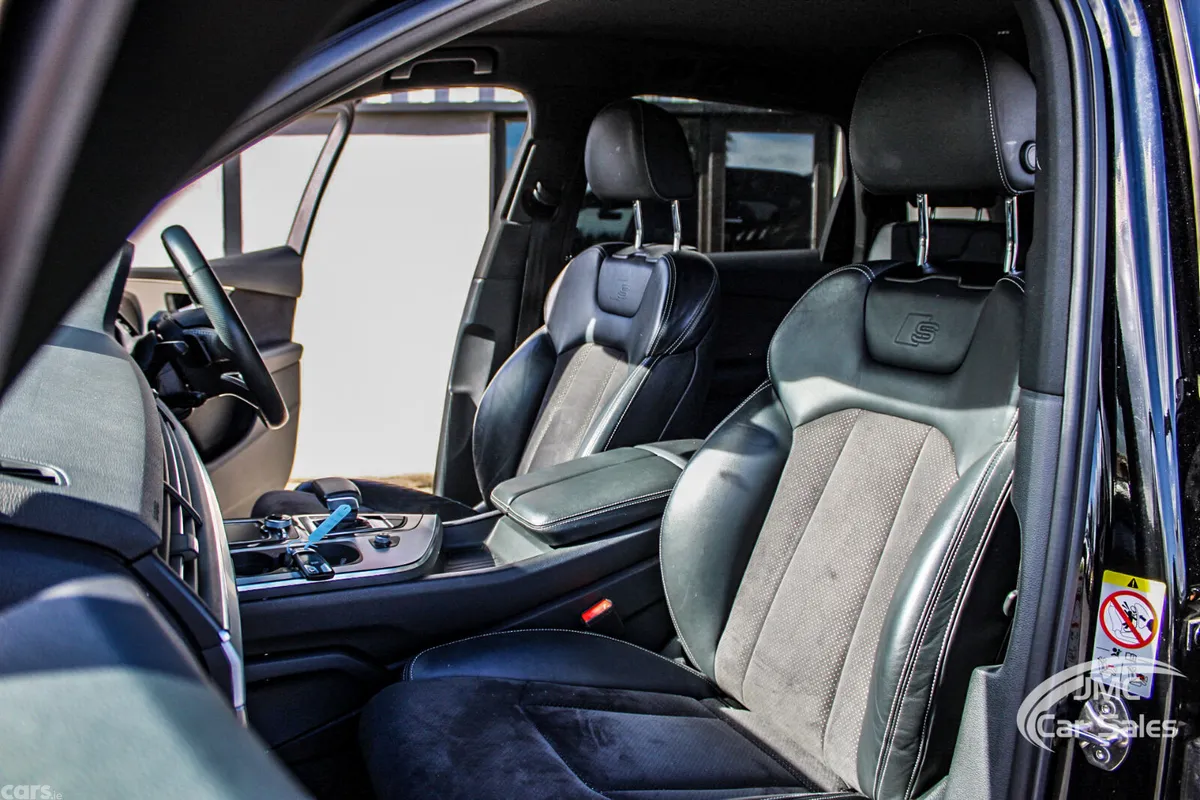 Audi Q7 SUV, Diesel, 2018, Black