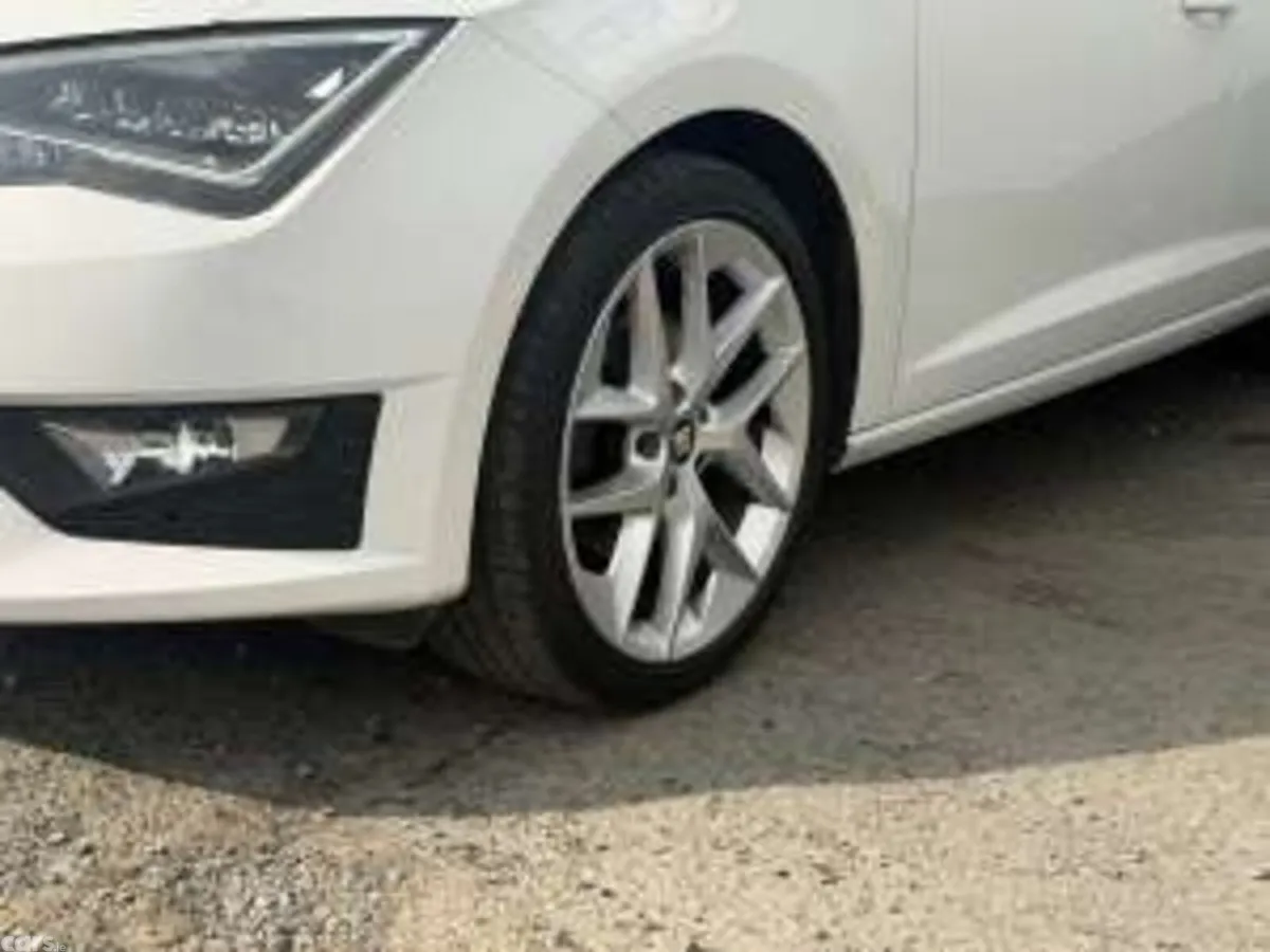 SEAT Leon Hatchback, Diesel, 2016, White