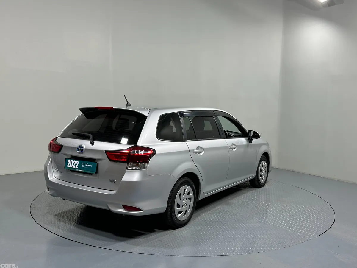 Toyota Corolla Estate, Petrol Hybrid, 2022, Silver
