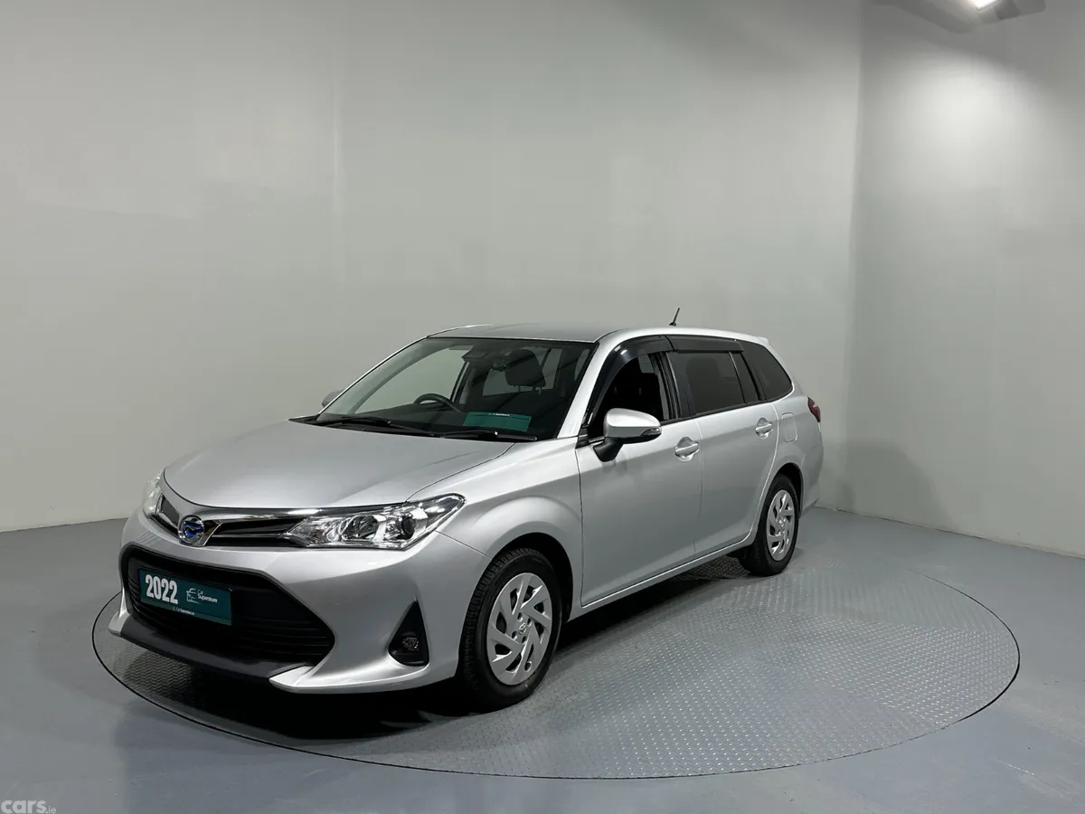 Toyota Corolla Estate, Petrol Hybrid, 2022, Silver