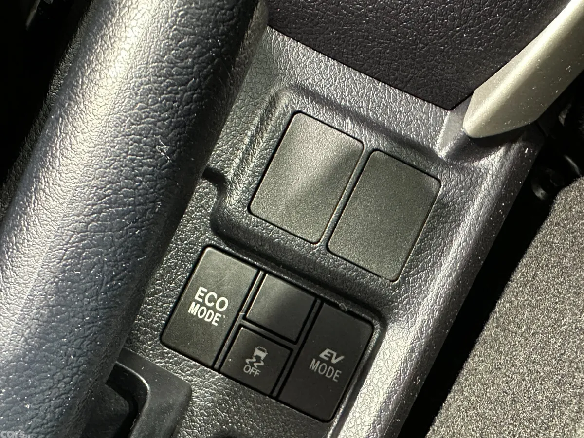 Toyota Corolla Estate, Petrol Hybrid, 2022, Silver