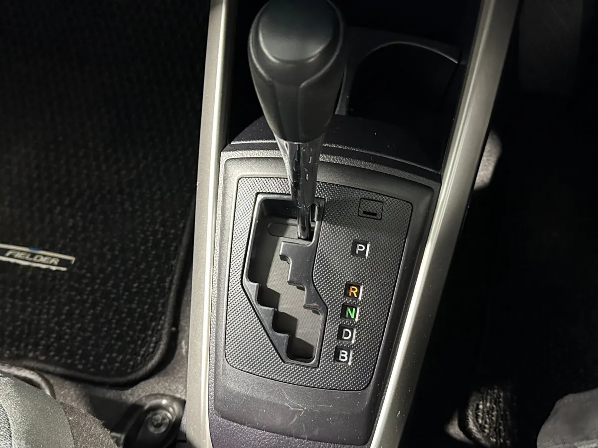Toyota Corolla Estate, Petrol Hybrid, 2022, Silver