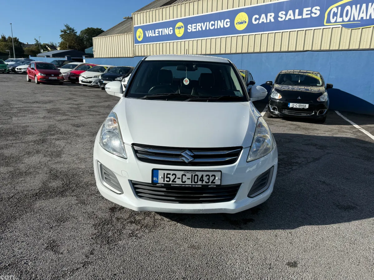 Suzuki Swift Hatchback, Petrol, 2015, White