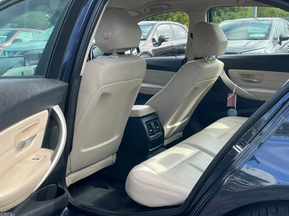BMW 3-Series Saloon, Diesel, 2015, Blue