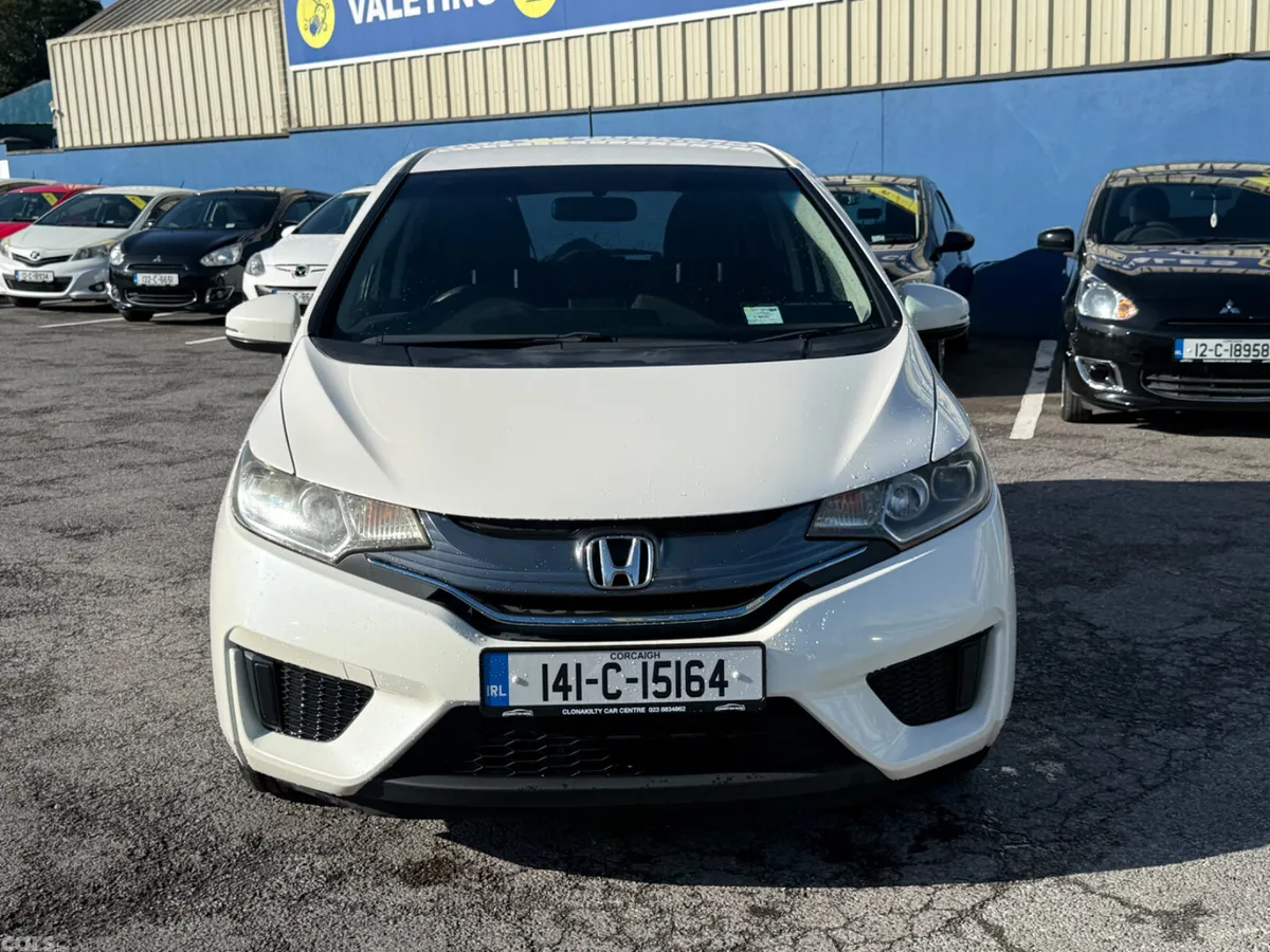 Honda Fit Hatchback, Petrol Hybrid, 2014, White