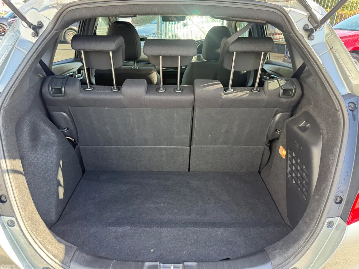 Honda Fit Hatchback, Petrol Hybrid, 2015, Silver