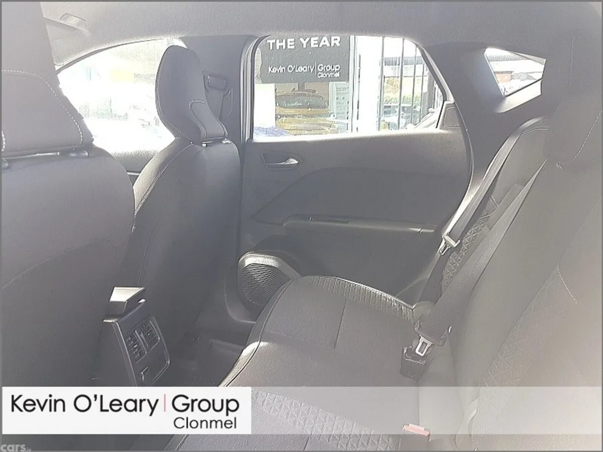 Renault Captur Hatchback, Petrol, 2026, White
