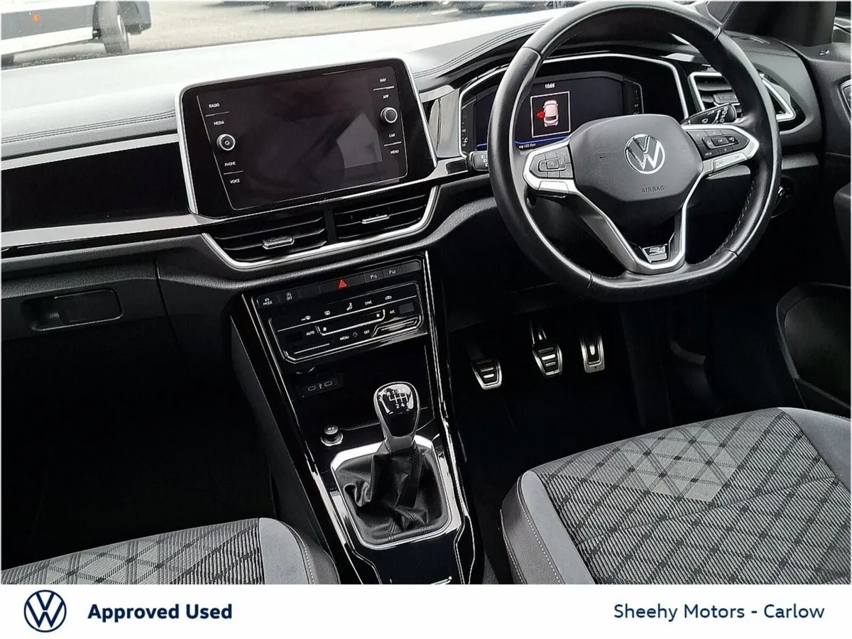 Volkswagen T-Roc SUV, Petrol, 2023, White