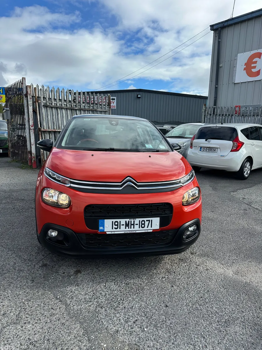 Citroen C3 Hatchback, Petrol, 2019, Orange