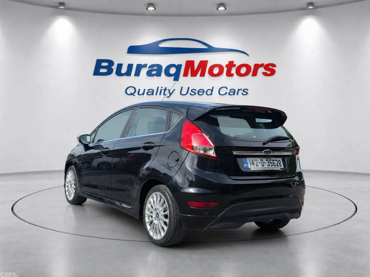 Ford Fiesta Hatchback, Petrol, 2014, Black