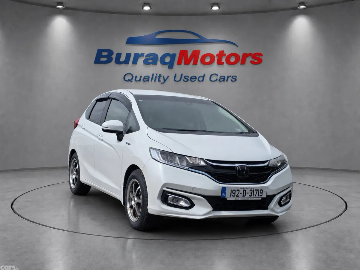 Honda Fit Hatchback, Petrol Hybrid, 2019, White