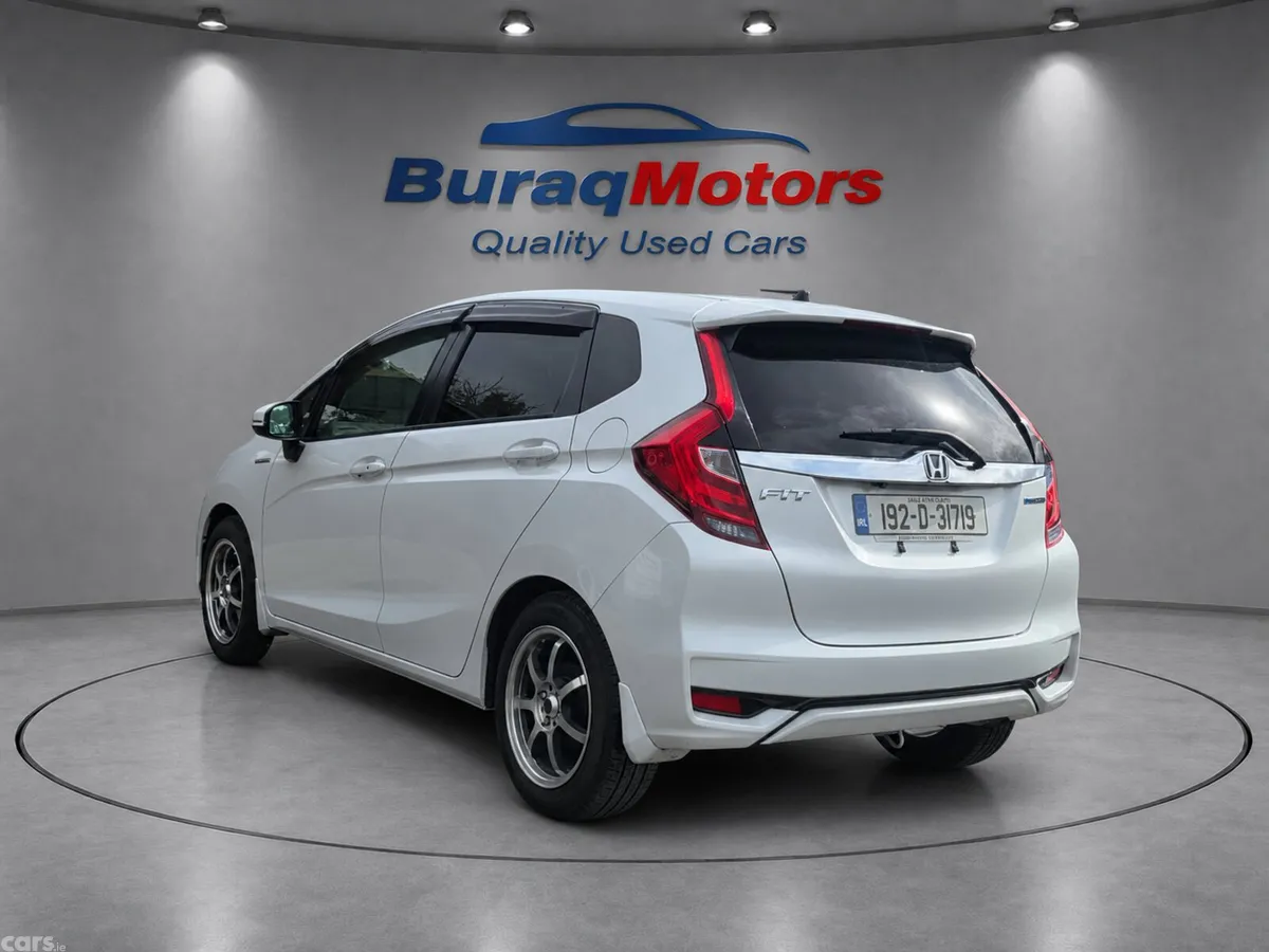 Honda Fit Hatchback, Petrol Hybrid, 2019, White