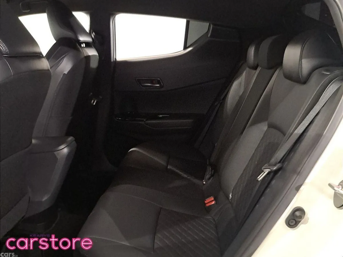 Toyota C-HR Hatchback, Petrol Hybrid, 2021, White