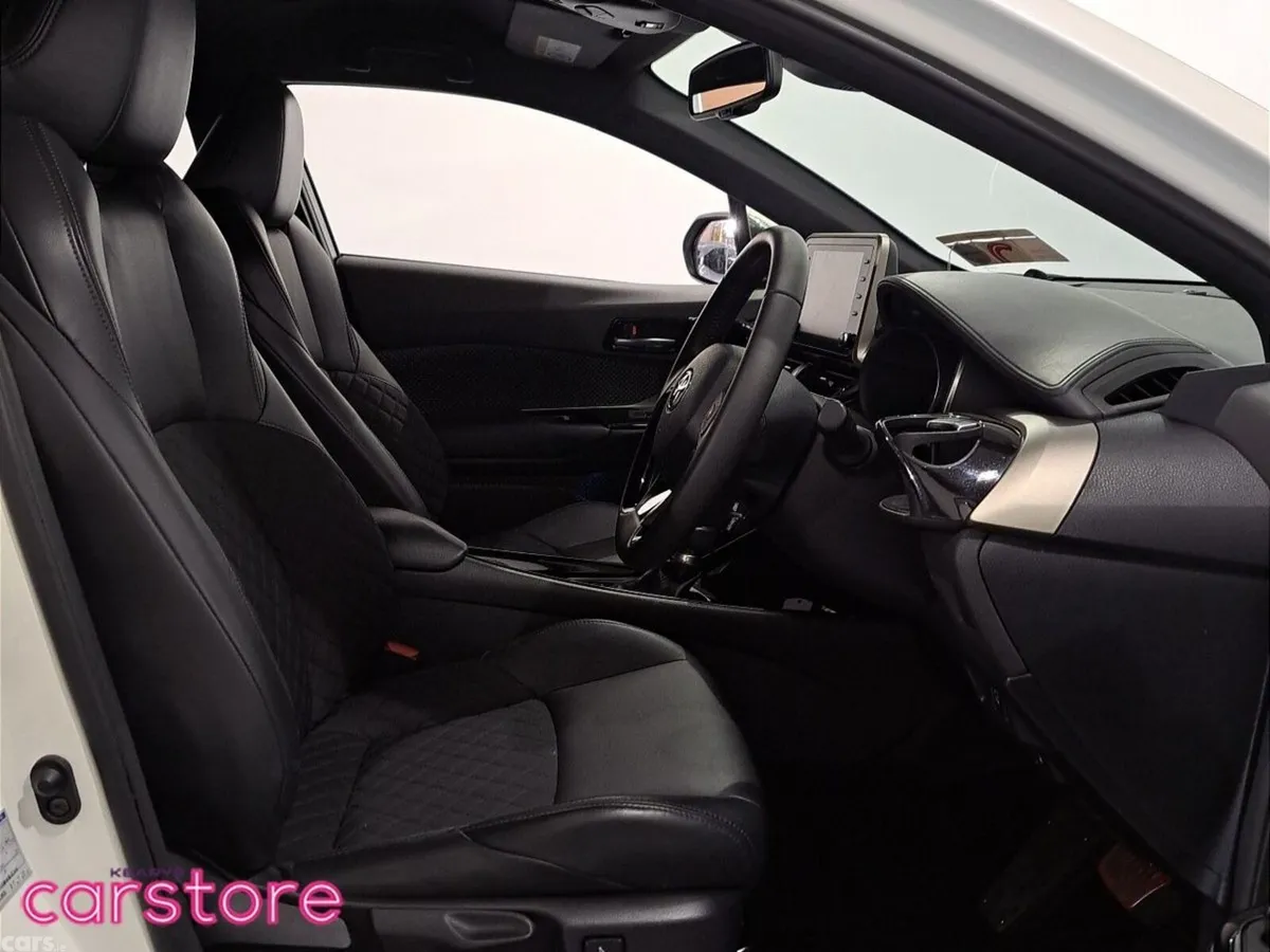 Toyota C-HR Hatchback, Petrol Hybrid, 2021, White