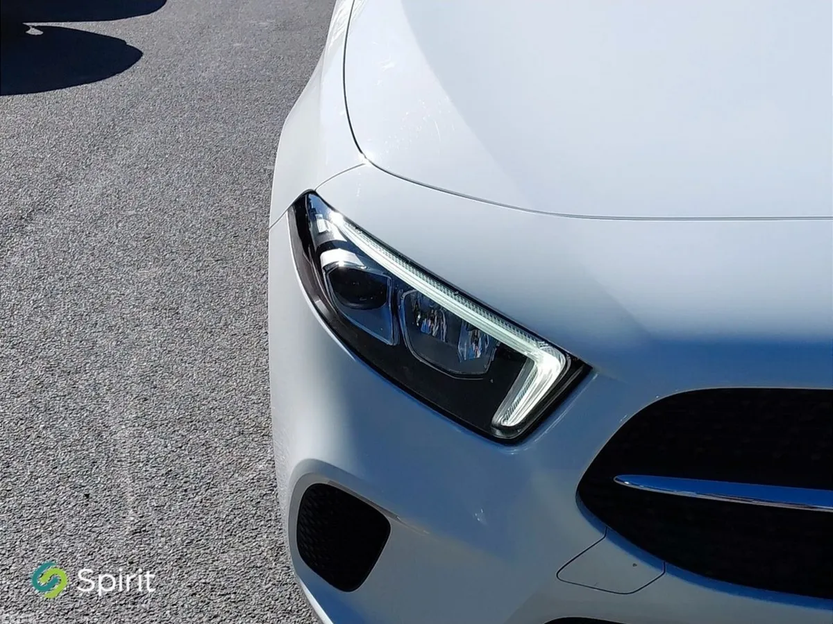 Mercedes-Benz A-Class Hatchback, Petrol, 2019, White