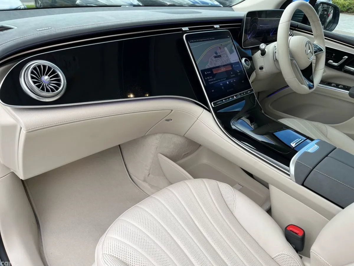 Mercedes-Benz EQS SUV, Electric, 2025, Grey