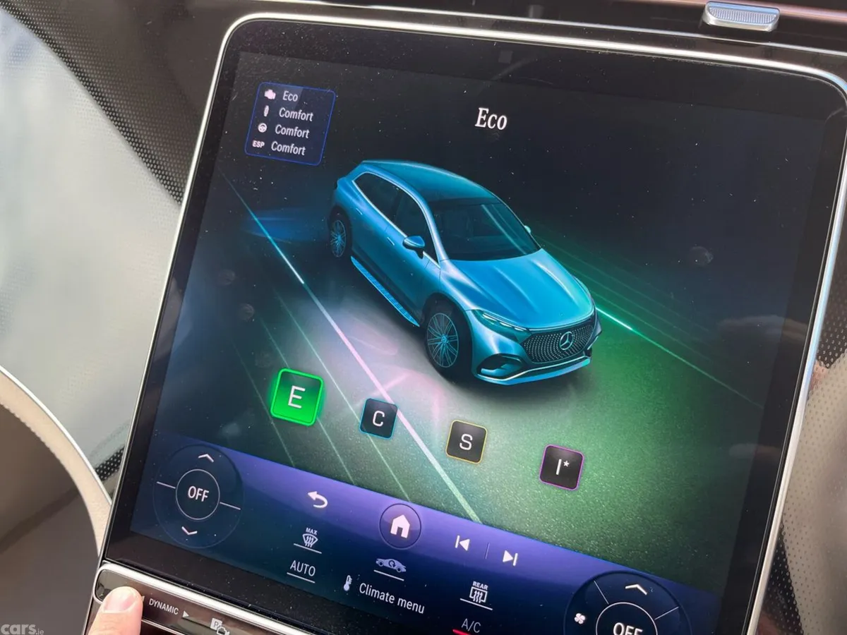 Mercedes-Benz EQS SUV, Electric, 2025, Grey