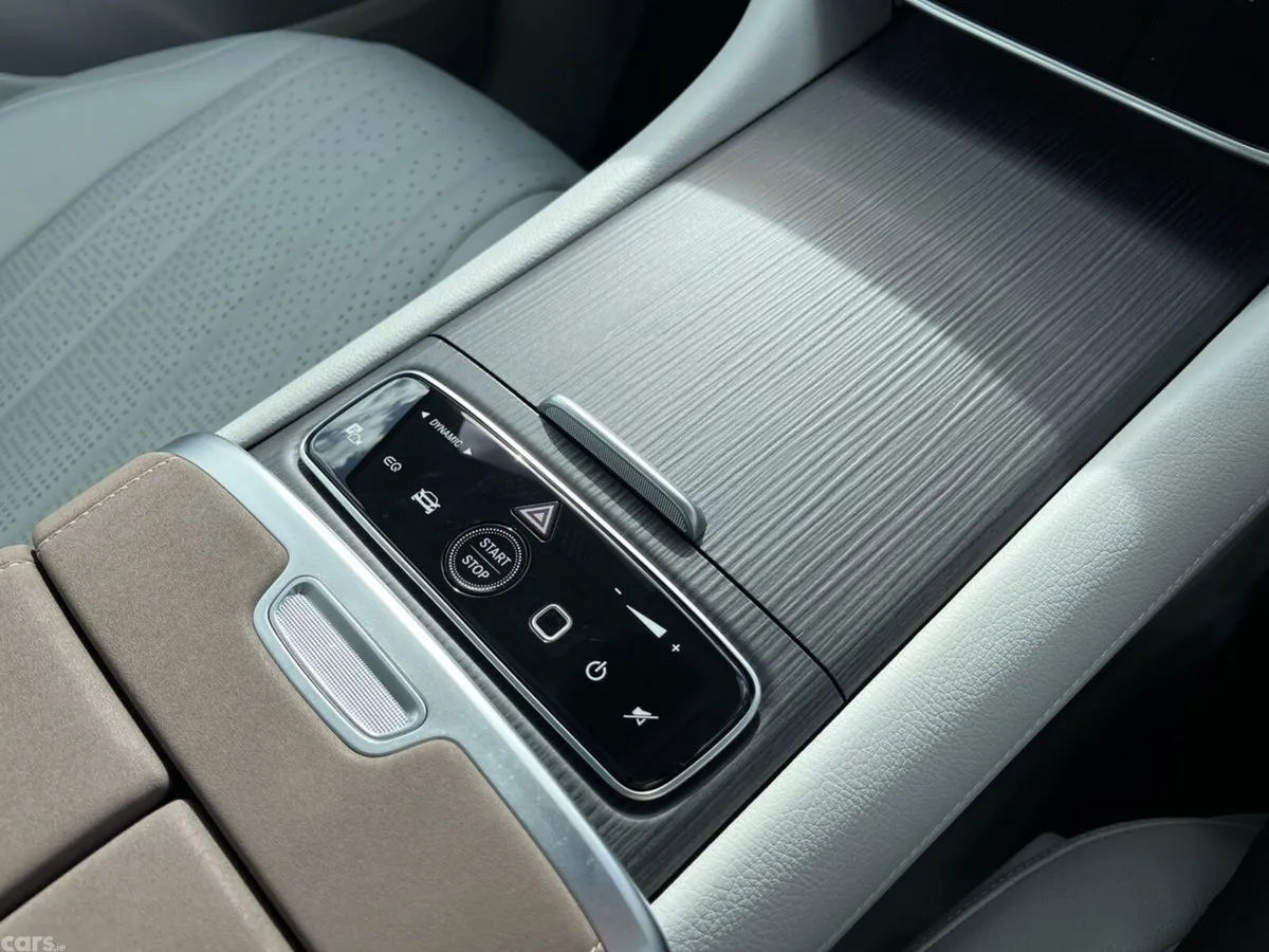 Mercedes-Benz EQS SUV, Electric, 2025, Blue